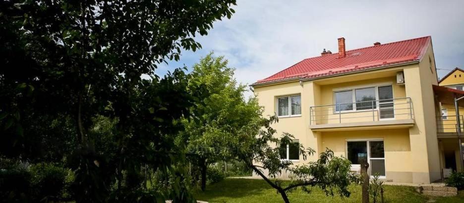 Stardust Apartman Pecs Exterior photo