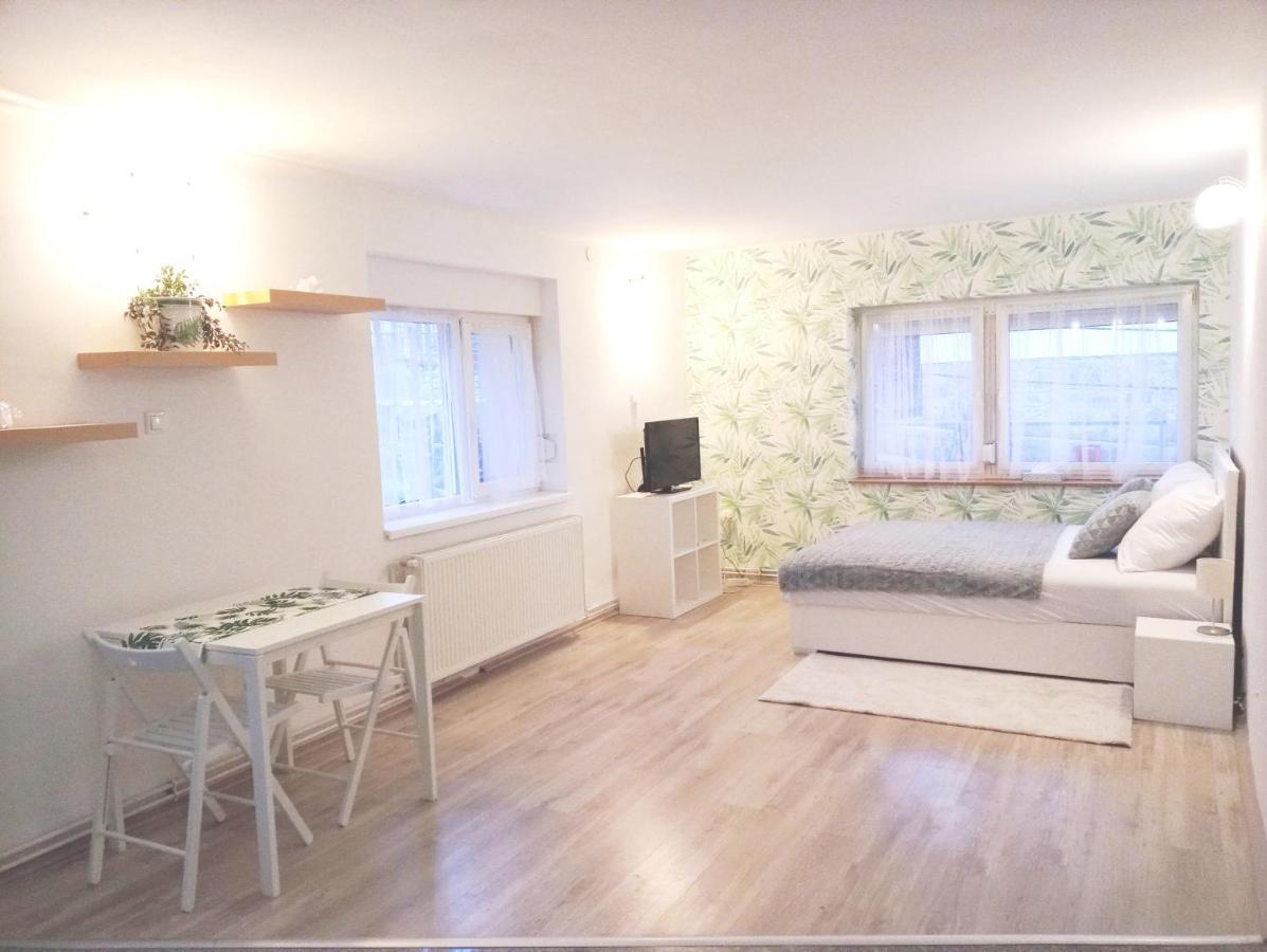 Stardust Apartman Pecs Exterior photo